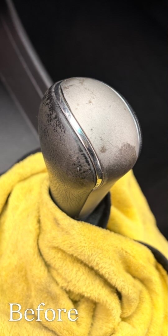 Gear Knob before detailing
